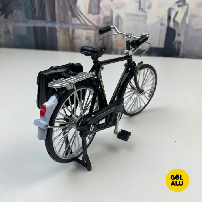 By Cycle - Image 4